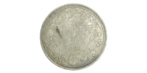 Victoria Queen, One Rupee - 1874 # Lot 2