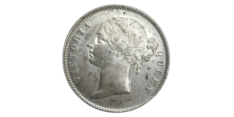 Victoria Queen, One Rupee - 1840 # Lot 18